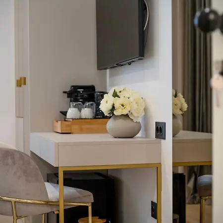 Amelie Luxury 4*