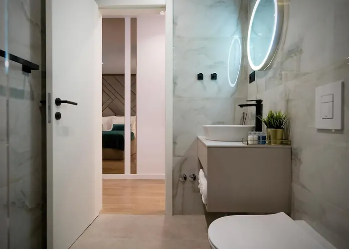 Amélie Luxury Pensión Split
